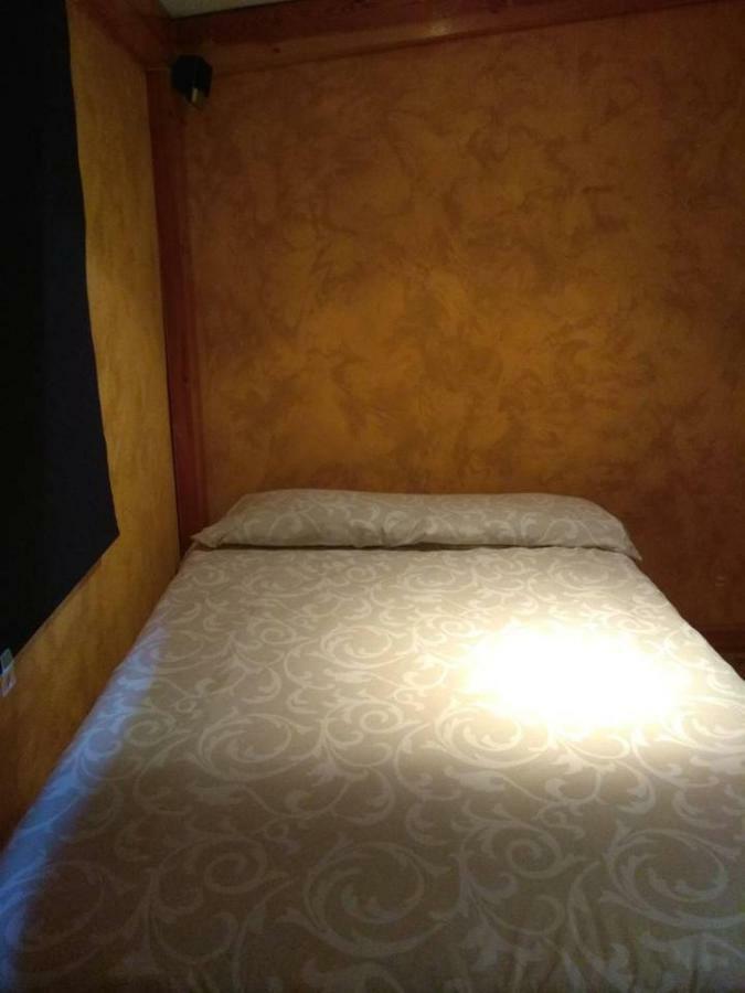 La Cabana Con Jacuzzi Privatunterkunft *